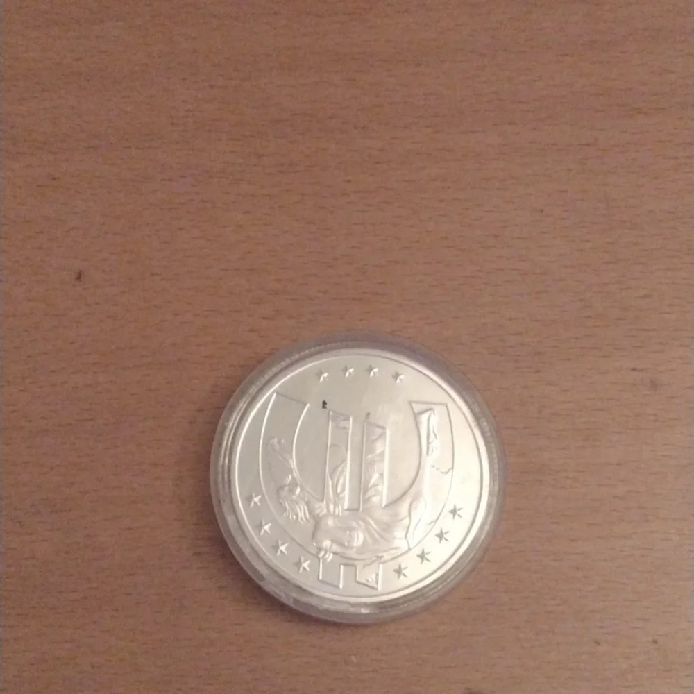 Coin 🪙 - Picture 2 of 2